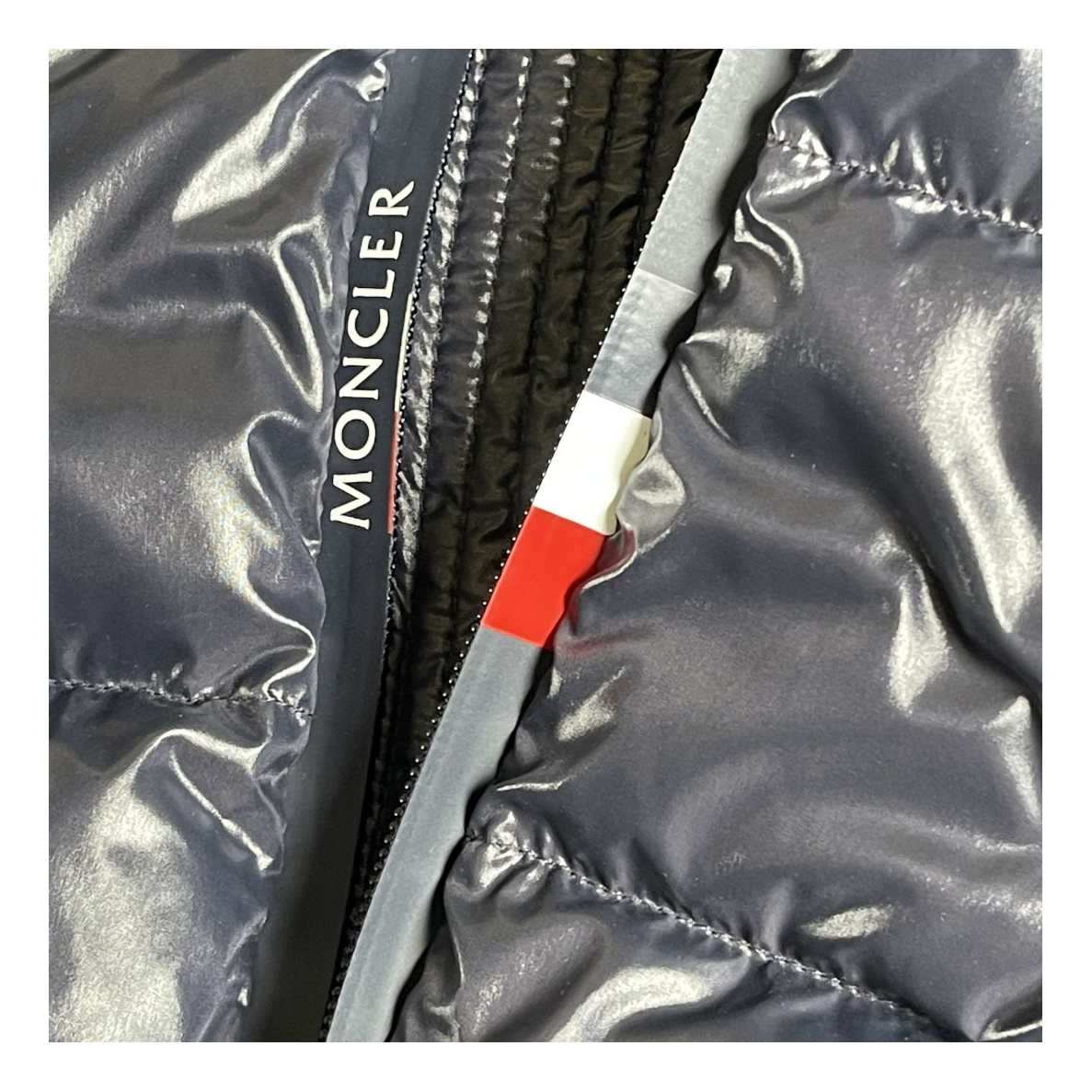 Moncler Glossy Logo-Zip Hooded Down Jacket – Navy