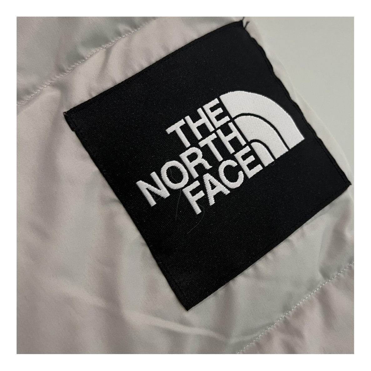 The North Face Long Hooded Color-Block Puffer Coat – Grey