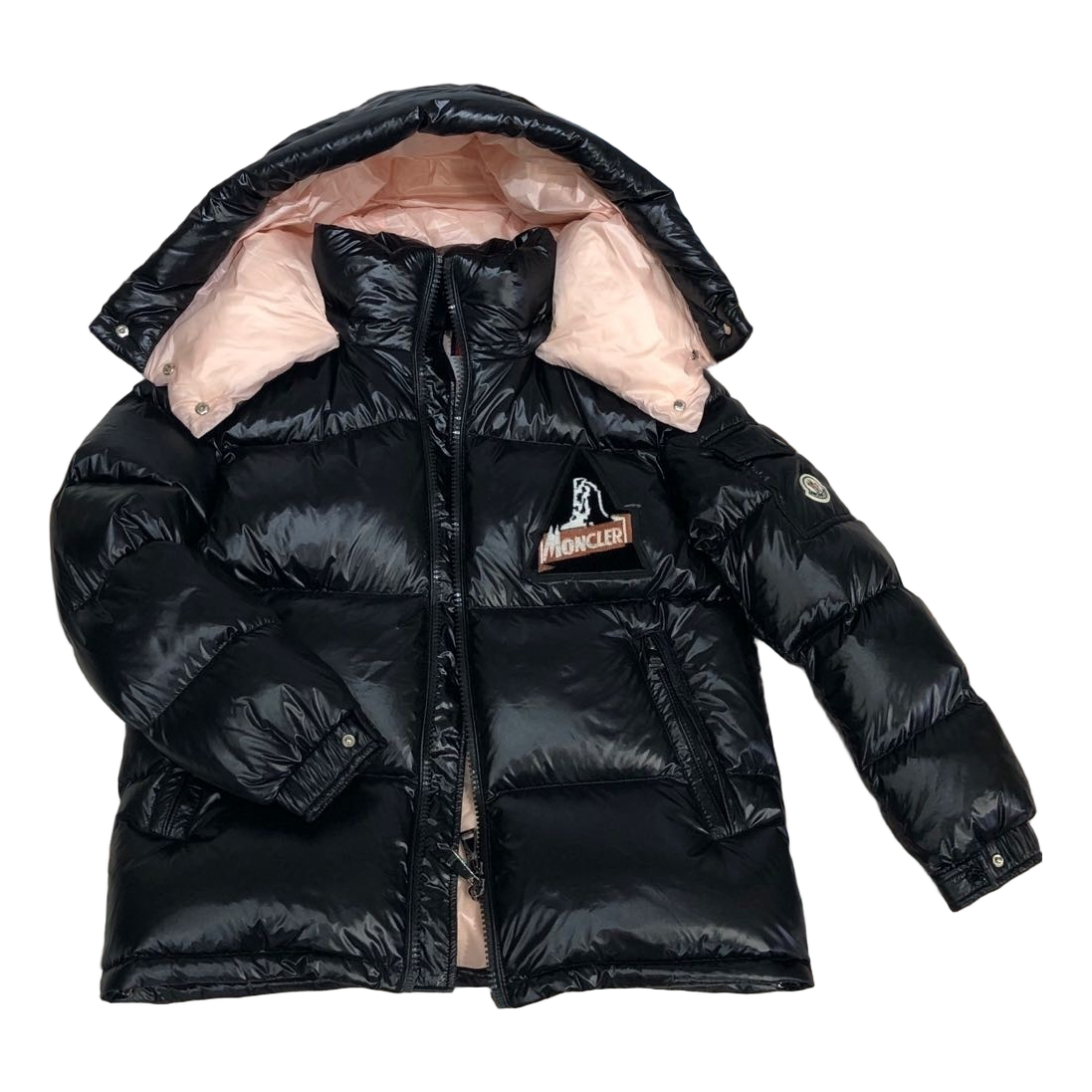 Moncler Mountain-Badge Glossy Short Down Jacket – Black